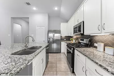 12603 Vogle Creek Trail, Houston, TX 77086 - Photo 6