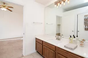 2121 El Paseo St, Houston, TX 77054 - Photo 6