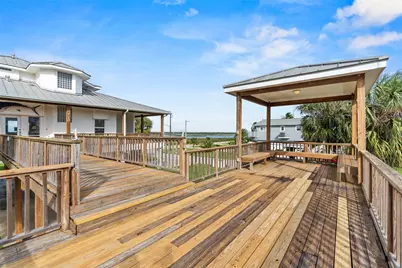 4301 Jolly Roger Road, Jamaica Beach, TX 77554 - Photo 42