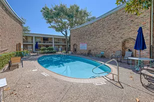 2201 Fountain View Dr, Houston, TX 77057 - Photo 20