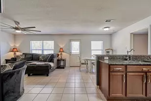 11726 Elizabeth Ct, Pinehurst, TX 77362 - Photo 4