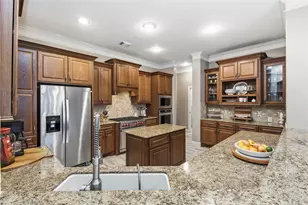 28427 E Benders Landing Blvd, Spring, TX 77386 - Photo 16