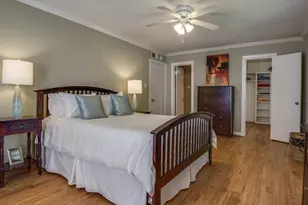 10220 Memorial Dr, Houston, TX 77024 - Photo 6