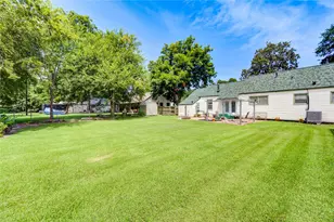 214 South St, Baytown, TX 77520 - Photo 26