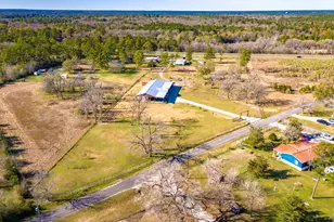 34 Julia Justice Rd, Huntsville, TX 77320 - Photo 2