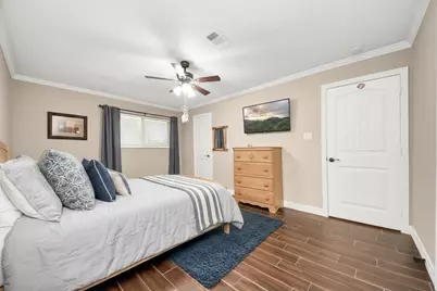 15 Haverford Lane, Friendswood, TX 77546 - Photo 14