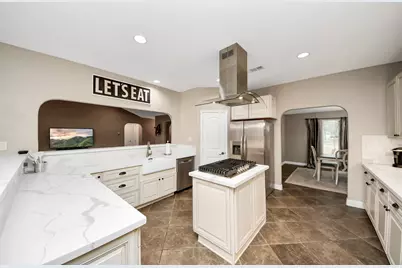 15 Haverford Lane, Friendswood, TX 77546 - Photo 10