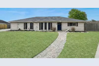 15 Haverford Lane, Friendswood, TX 77546 - Photo 4