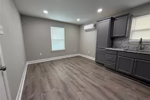 1146 Majestic St, Houston, TX 77020 - Photo 6
