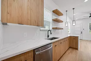 7836 Nashville St Unit A/B St, Houston, TX 77028 - Photo 32