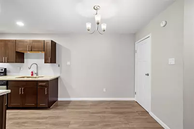 2750 Holly Hall Street #1608, Houston, TX 77054 - Photo 4