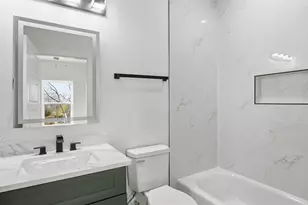 1313 Knight St, Houston, TX 77022 - Photo 10