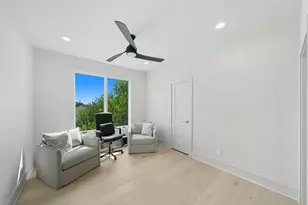 5437 Darling St, Houston, TX 77007 - Photo 26