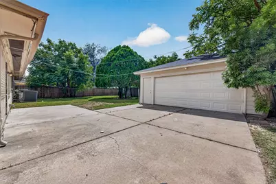 7214 Tours Street, Houston, TX 77036 - Photo 32