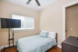 1126 W 16th St, Houston, TX 77008 - Photo 24