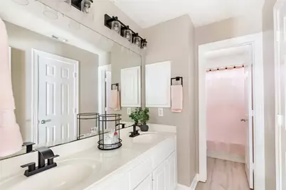 14326 Hartshill Drive, Houston, TX 77044 - Photo 18