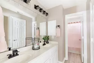 14326 Hartshill Dr, Houston, TX 77044 - Photo 18