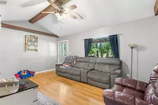 314 County Rd 3181, Cleveland, TX 77327 - Photo 8