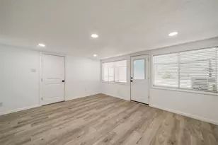 2006 Chilton Dr, Baytown, TX 77520 - Photo 18