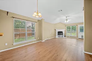 213 Mesa View, Conroe, TX 77316 - Photo 4