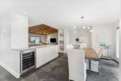 5718 Jackwood Street, Houston, TX 77096 - Photo 10