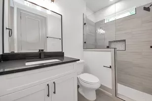 5307 Kindred Gdn Ln, Houston, TX 77091 - Photo 12