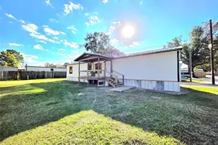 310 Paddock Rd, Willis, TX 77378 - Photo 12