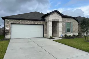 339 Paso Fino Dr, Alvin, TX 77511 - Photo 1
