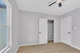 613 19th Ave N, Texas City, TX 77590 - Photo 12