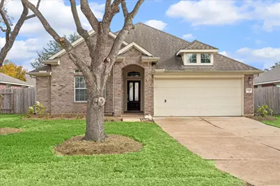 1909 Lazy Hollow Lane, Pearland, TX 77581 - Photo 1