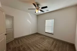 8918 Southview St, Houston, TX 77051 - Photo 10