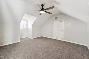 801 Woodcrest Dr, Houston, TX 77018 - Photo 16