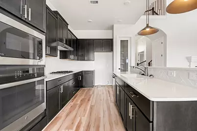 9215 Joe Louis, Mont Belvieu, TX 77523 - Photo 18