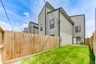 8157 Tate St, Houston, TX 77028 - Photo 22