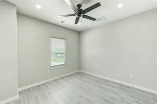 8157 Tate St, Houston, TX 77028 - Photo 16