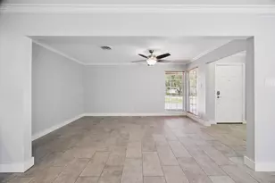 9407 Meadowbriar Ln, Houston, TX 77063 - Photo 20