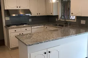 3615 Elmridge St, Houston, TX 77025 - Photo 12