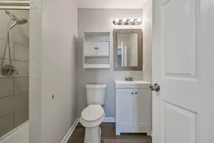 2803 22nd St, Dickinson, TX 77539 - Photo 16