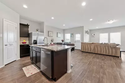 723 Acacia Park Lane, Rosharon, TX 77583 - Photo 6