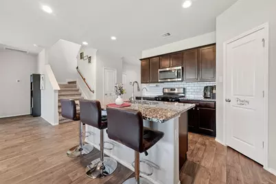 723 Acacia Park Lane, Rosharon, TX 77583 - Photo 10