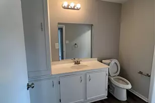 1418 2nd Ave N, Texas City, TX 77590 - Photo 4