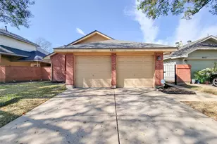 8611 Pool Creek Dr, Houston, TX 77095 - Photo 2