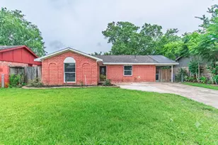 12906 Southspring Dr, Houston, TX 77047 - Photo 1