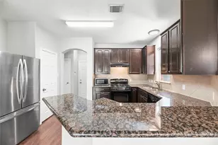 5227 Brinkman Ct, Houston, TX 77091 - Photo 6