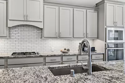 25121 Pinebrook Grove Lane, Tomball, TX 77375 - Photo 32