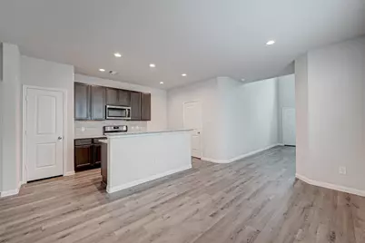 22015 Sovereign Heights Lane Way, Houston, TX 77073 - Photo 16