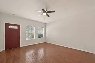 218 Plaza Del Sol Park, Houston, TX 77020 - Photo 8