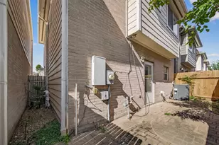 218 Plaza Del Sol Park, Houston, TX 77020 - Photo 34