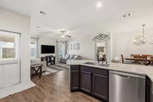 15426 Bonita Grulla Way, Houston, TX 77049 - Photo 6