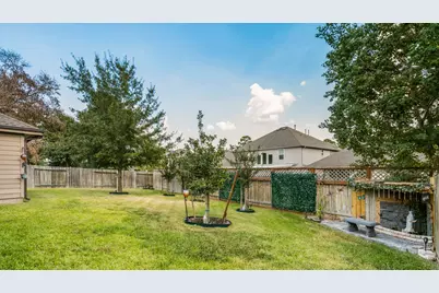 7588 Tyler Run Boulevard, Conroe, TX 77304 - Photo 30